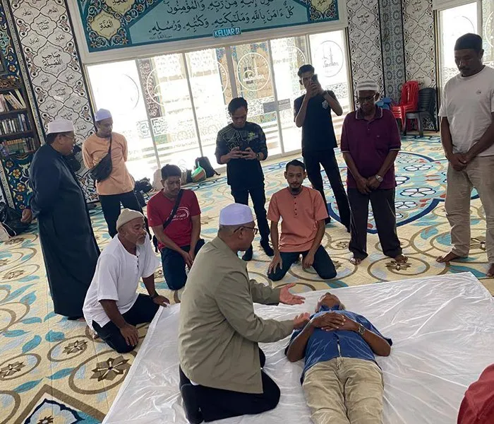 Khidmat Komuniti